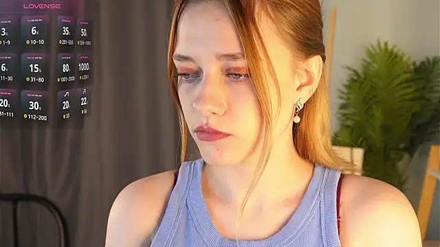 HollieCollelo online show from November 29, 2025, 3:06 am