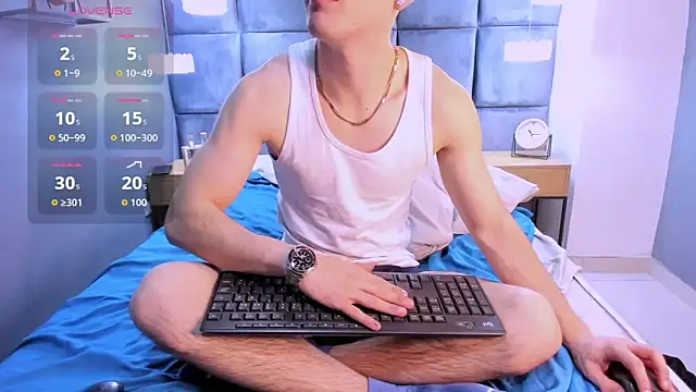 HunterHeat  online show from November 28, 2025, 11:43 am