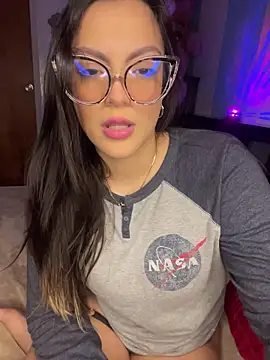 alilith online show from January 10, 2026, 4:46 pm