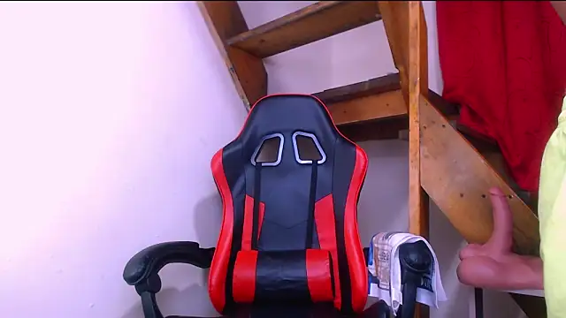 dilan abraham12 online show from April 15, 2026, 9:26 am