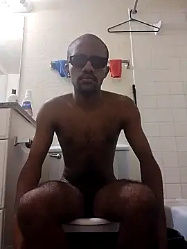 moneybaggtj online show from September 24, 2025, 3:18 pm