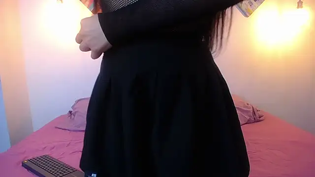 escar let online show from November 14, 2025, 3:32 am