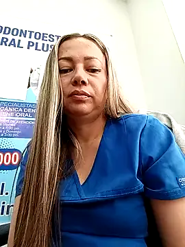 Snapshot of Madisson-04_ chatting on May 11, 2026, 2:56 pm Madisson-04 online show from May 11, 2026, 2:56 pm