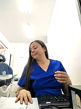 Madisson-04  online show from September 30, 2025, 7:53 pm