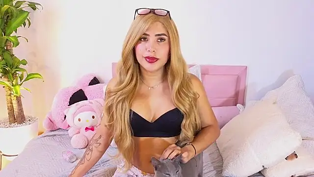 dahiana marin online show from March 19, 2026, 6:08 pm