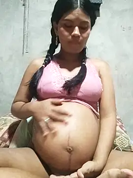 julietta1453 online show from December 20, 2025, 12:24 am