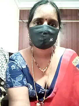 Snapshot of Mee_harini-telugupilla chatting on October 14, 2025, 4:02 am Mee harini-telugupilla online show from October 14, 2025, 4:02 am