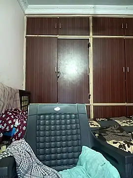 Snapshot of Mee_harini-telugupilla chatting on September 29, 2025, 2:07 am Mee harini-telugupilla online show from September 29, 2025, 2:07 am