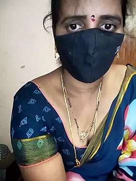 Snapshot of Mee_harini-telugupilla chatting on October 5, 2025, 5:09 am Mee harini-telugupilla online show from October 5, 2025, 5:09 am