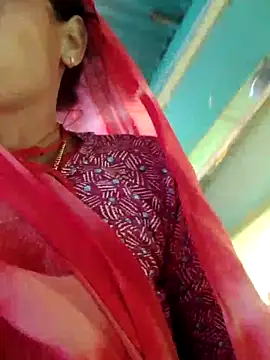 Snapshot of H_seema chatting on March 4, 2026, 1:35 am H seema online show from March 4, 2026, 1:35 am