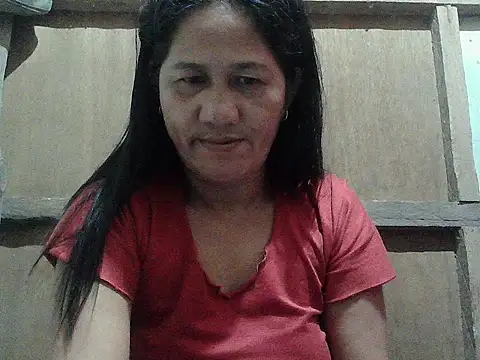 Snapshot of hotmama_063 chatting on December 18, 2025, 9:07 pm hotmama 063 online show from December 18, 2025, 9:07 pm