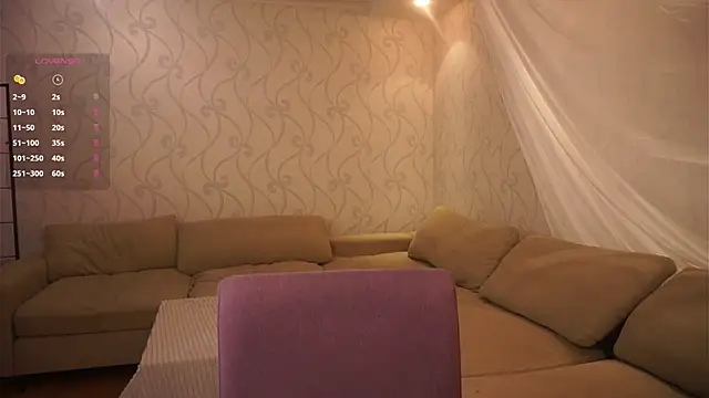 MarlinVarian online show from November 15, 2025, 6:34 pm