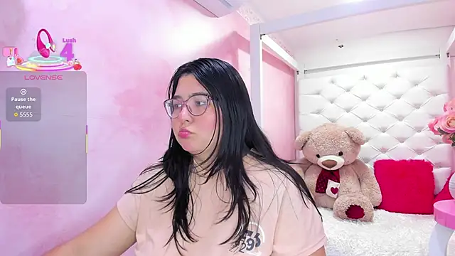 Dulce meow online show from October 9, 2025, 11:44 am