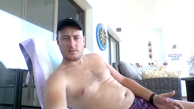 Snapshot of Londonlad818 chatting on October 24, 2025, 1:10 pm Londonlad818 online show from October 24, 2025, 1:10 pm