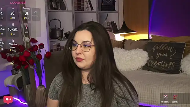 Snapshot of Mia_Swano chatting on April 29, 2026, 2:05 am Mia Swano online show from April 29, 2026, 2:05 am