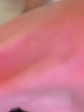 Oldmenhot66 online show from April 15, 2026, 4:55 pm