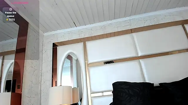 Ely09  online show from February 25, 2026, 2:06 pm