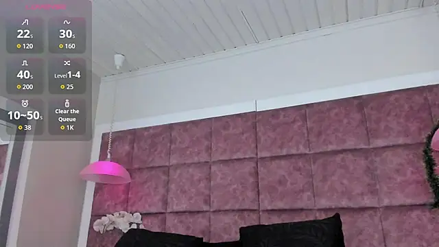 Snapshot of Ely09_ chatting on December 14, 2025, 9:20 pm Ely09 online show from December 14, 2025, 9:20 pm