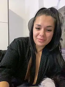 nattysx online show from November 17, 2025, 8:02 pm