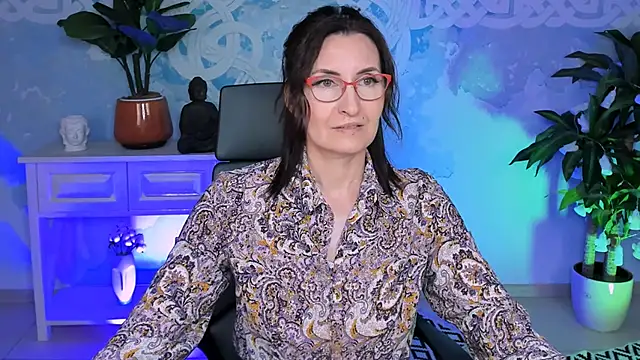 UnaTerra online show from October 31, 2025, 9:17 am