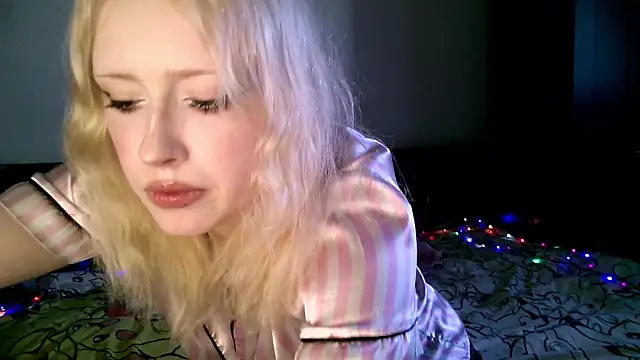 rosy petal online show from September 25, 2025, 6:30 am