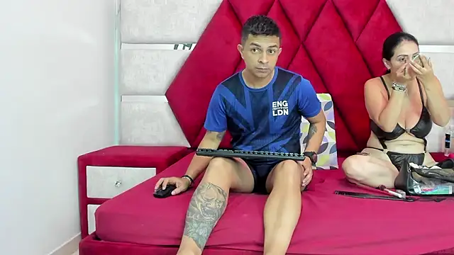 Snapshot of Kity_spiderr chatting on February 25, 2026, 12:38 pm Kity spiderr online show from February 25, 2026, 12:38 pm