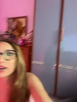 Snapshot of ItalianGirl chatting on February 23, 2026, 9:48 pm ItalianGirl online show from February 23, 2026, 9:48 pm