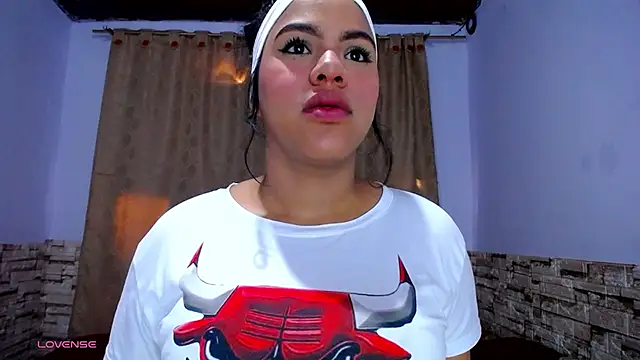 Bicky 24 online show from November 11, 2025, 2:23 pm