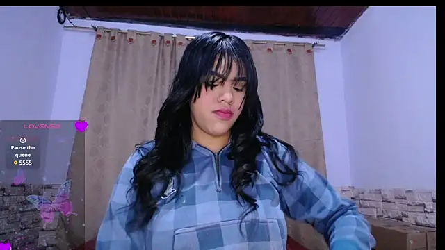 Snapshot of Bicky_24 chatting on October 16, 2025, 9:50 am Bicky 24 online show from October 16, 2025, 9:50 am