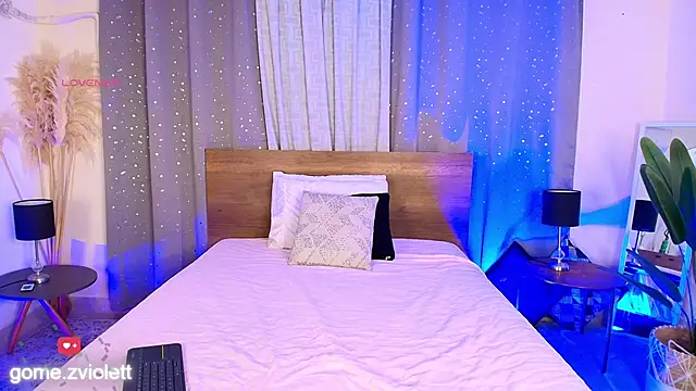 ViolettGomez 93 online show from November 20, 2025, 4:24 am