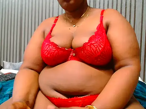 ROYALASS25 online show from October 1, 2025, 5:50 pm