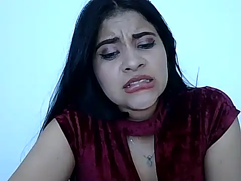 ValerieLove  online show from November 10, 2025, 7:30 pm