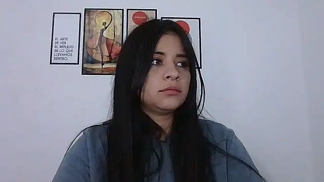 Snapshot of ValerieLove_ chatting on February 17, 2026, 11:51 am ValerieLove online show from February 17, 2026, 11:51 am