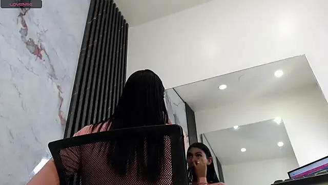 Snapshot of Penelopee_Rouse chatting on February 27, 2026, 7:46 pm Penelopee Rouse online show from February 27, 2026, 7:46 pm