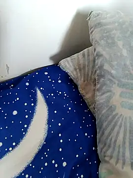 MoniqueMulberry online show from October 4, 2025, 6:31 pm