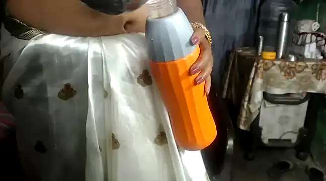 DearKimmi online show from March 11, 2025, 8:42 pm