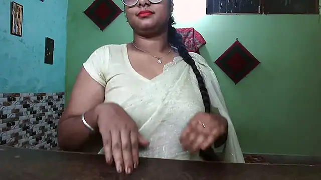 DearKimmi online show from November 1, 2025, 6:46 pm