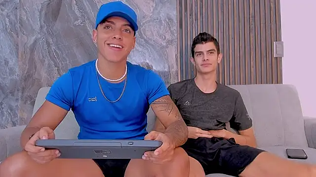 junior friendss online show from October 4, 2025, 8:54 pm