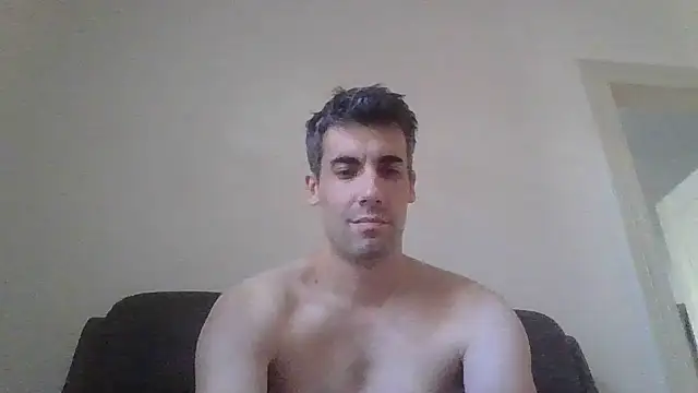 Snapshot of JulioIsHere4you chatting on September 27, 2025, 2:01 pm JulioIsHere4you online show from September 27, 2025, 2:01 pm