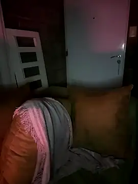 Almendrasexy online show from October 25, 2025, 6:01 am