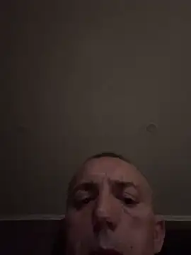 ruberofre online show from October 11, 2025, 11:06 pm