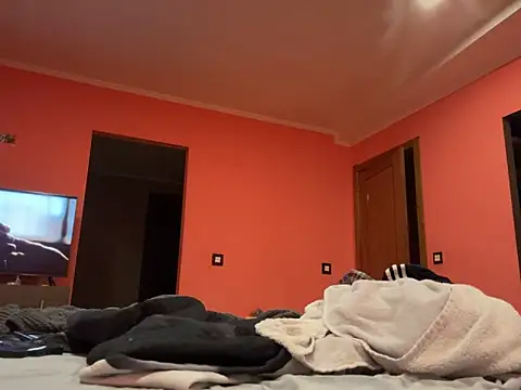 ruberofre online show from October 7, 2025, 11:28 pm