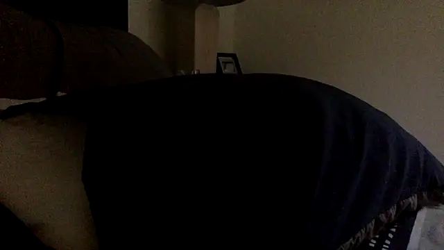 Snapshot of blusky07 chatting on September 25, 2025, 12:55 pm blusky07 online show from September 25, 2025, 12:55 pm