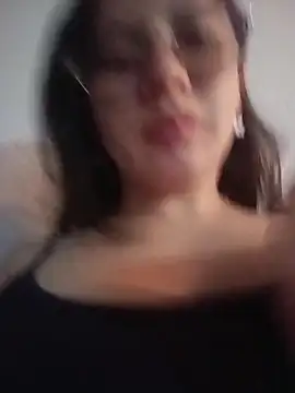 Snapshot of Bella_Sumers chatting on May 1, 2026, 6:57 pm Bella Sumers online show from May 1, 2026, 6:57 pm