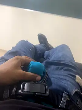 Chico031289 online show from November 4, 2025, 9:51 pm