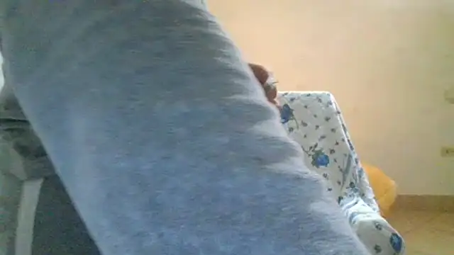 malessere1846 online show from October 30, 2025, 1:37 am