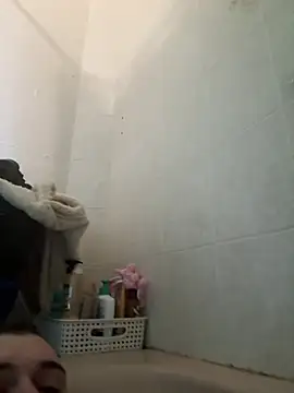 Snapshot of Badking9377 chatting on February 13, 2026, 4:07 pm Badking9377 online show from February 13, 2026, 4:07 pm