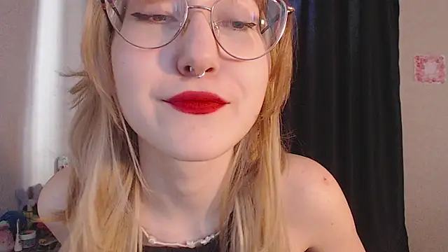 Snapshot of ohmycheryl chatting on January 13, 2026, 7:45 am ohmycheryl online show from January 13, 2026, 7:45 am