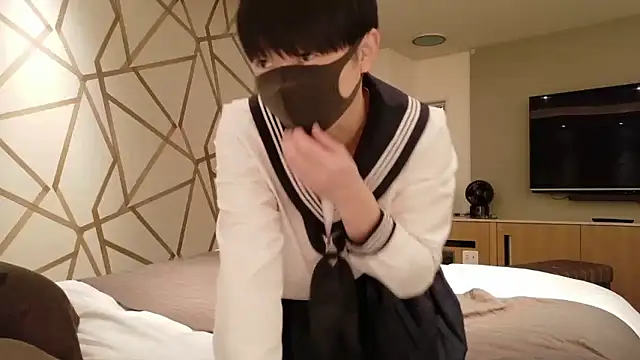 Snapshot of shin_brief chatting on December 18, 2025, 2:32 pm shin brief online show from December 18, 2025, 2:32 pm