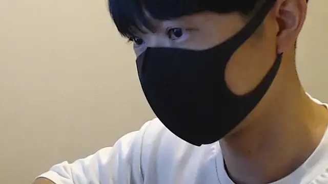 Snapshot of shin_brief chatting on September 13, 2025, 10:37 am shin brief online show from September 13, 2025, 10:37 am